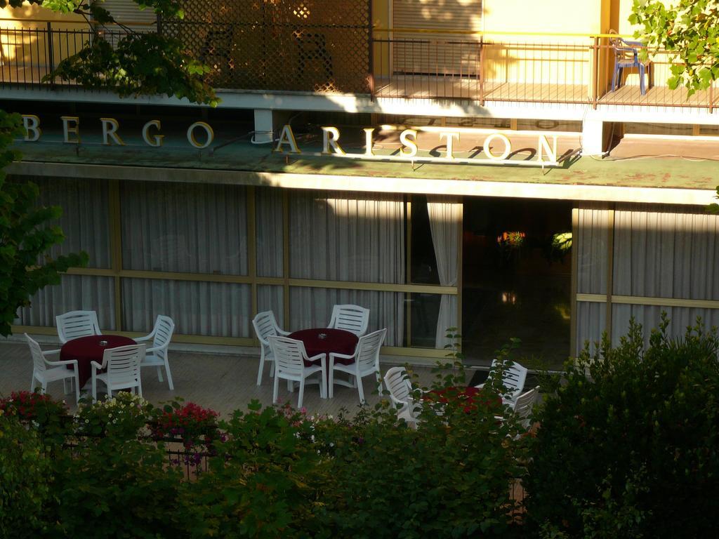 Albergo Ariston Tabiano Terme Eksteriør bilde